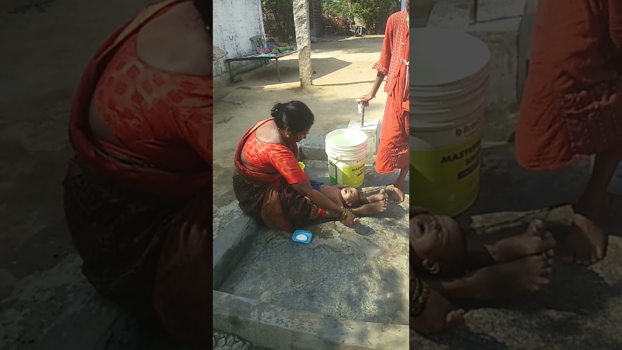 new born baby bath indian style usefull video next generation🛀🛀🛀