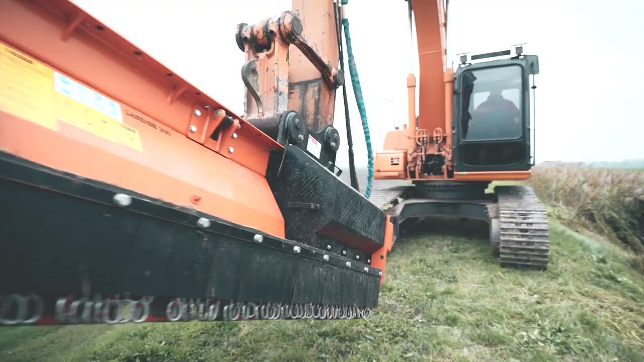 Trituradora serie LAND/SB - excavadora 12-20 t - www.aplecgroup.com