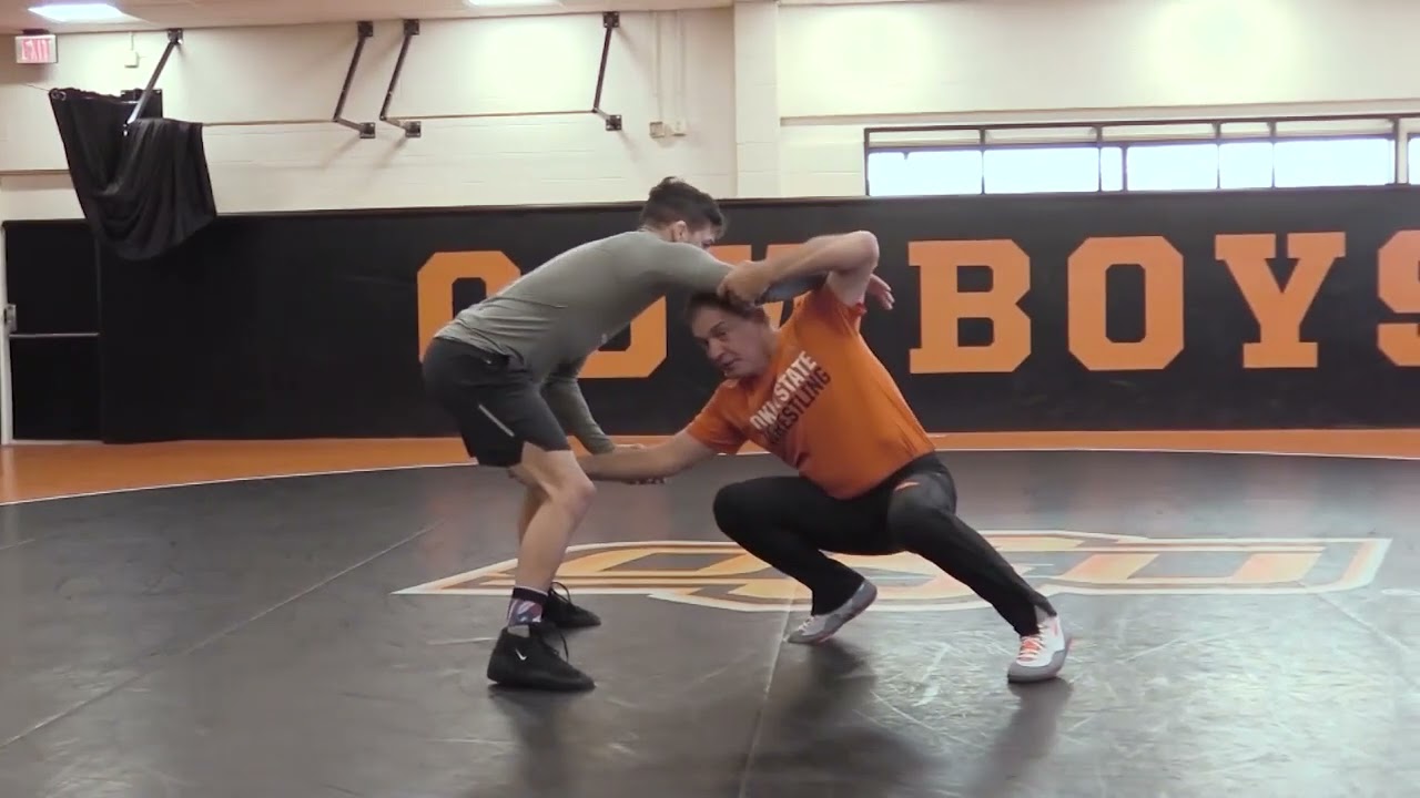 John Smith elbow control and scoring