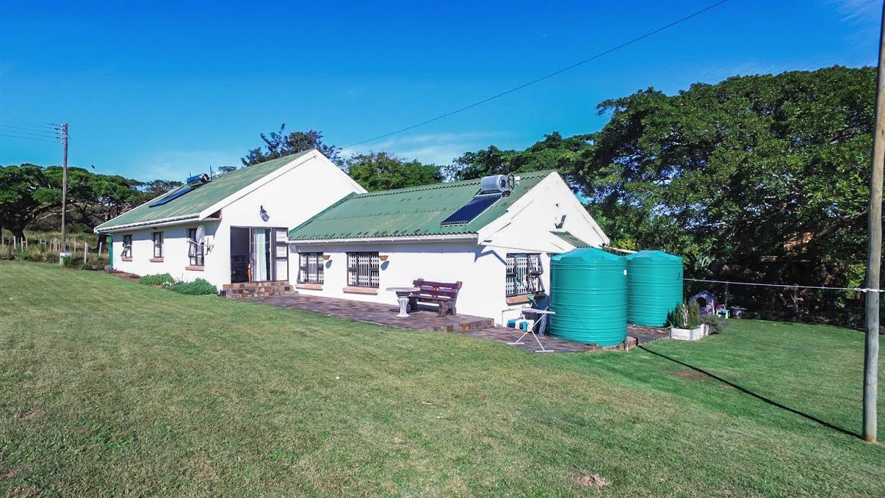 4 Bedroom House for sale in Eastern Cape | East London | Gonubie |