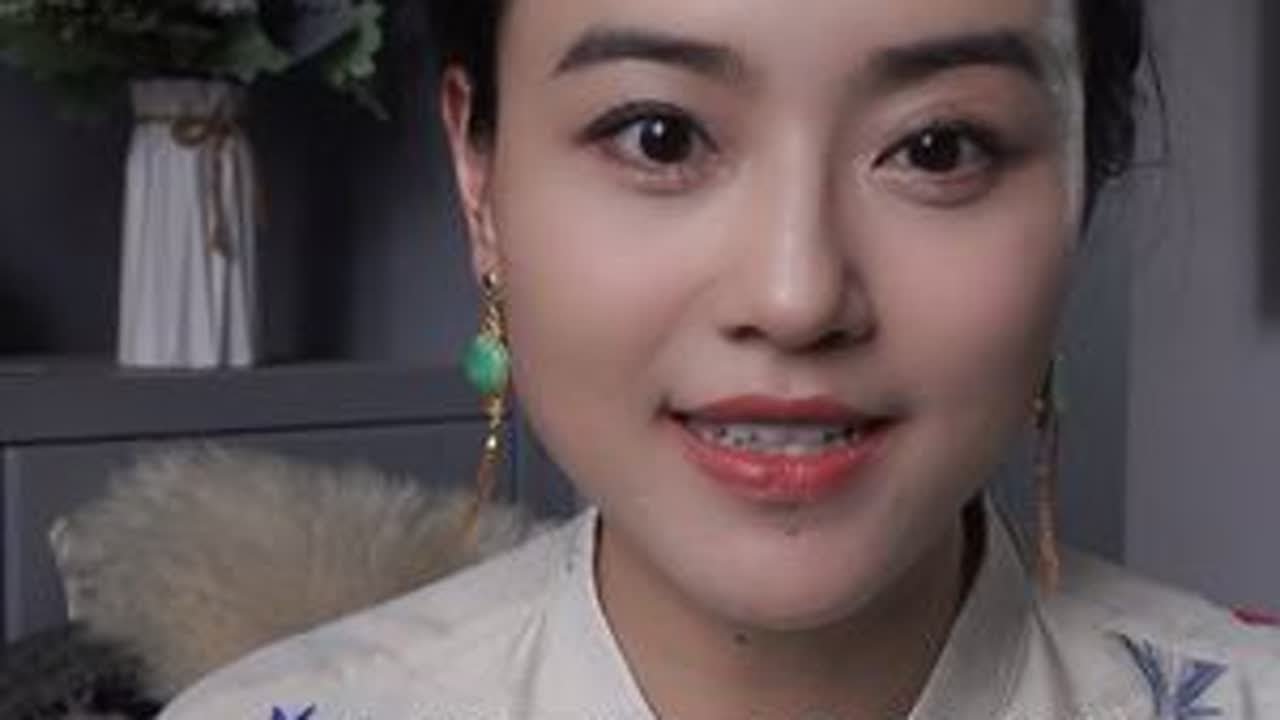 绝了！说“婚狗都不结”的粉丝，背地里全是豪门少奶奶？！#婚姻 #情感共鸣