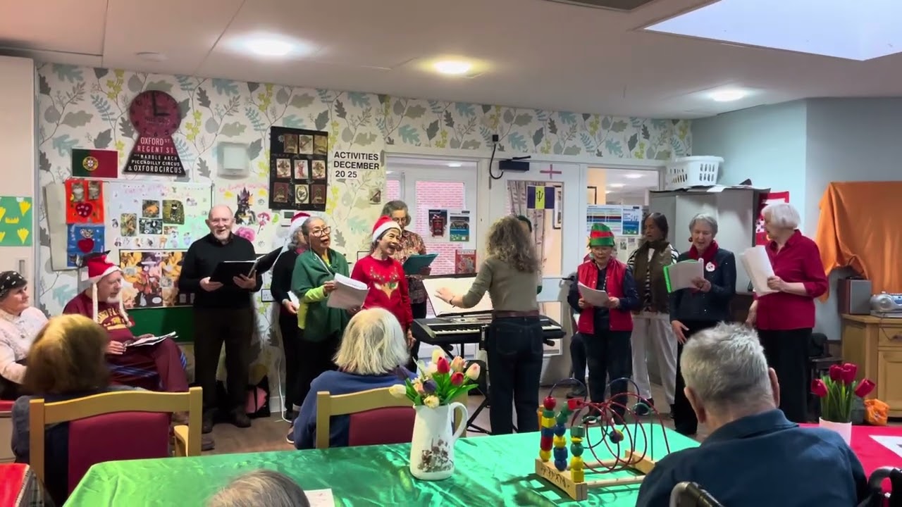TAP Community Choir at Wellesley Road Care Home 12.12.25 (4)
