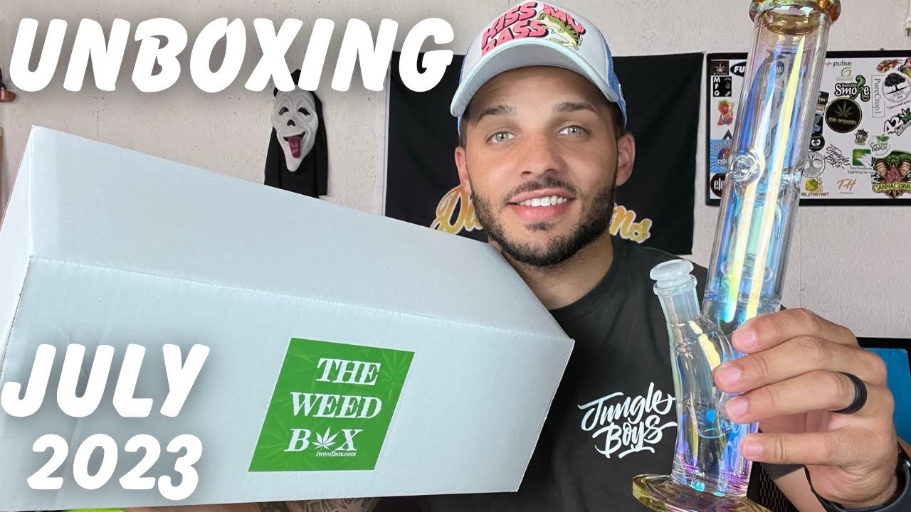 WHAT'S IN THE BOX!? The Weed Box July 2023 (Unboxing)