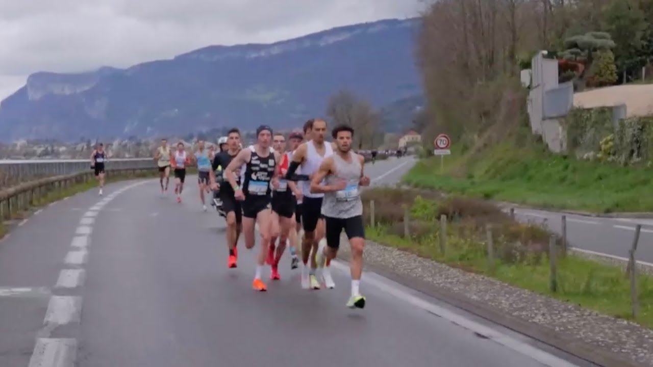 Les 10 Km d'Aix les Bains en direct - 11e édition, plus de 2500 coureurs.