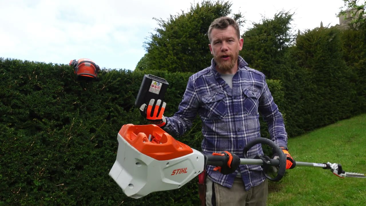 Аккумуляторный кусторез STIHL HLA 135 с большим вылетом