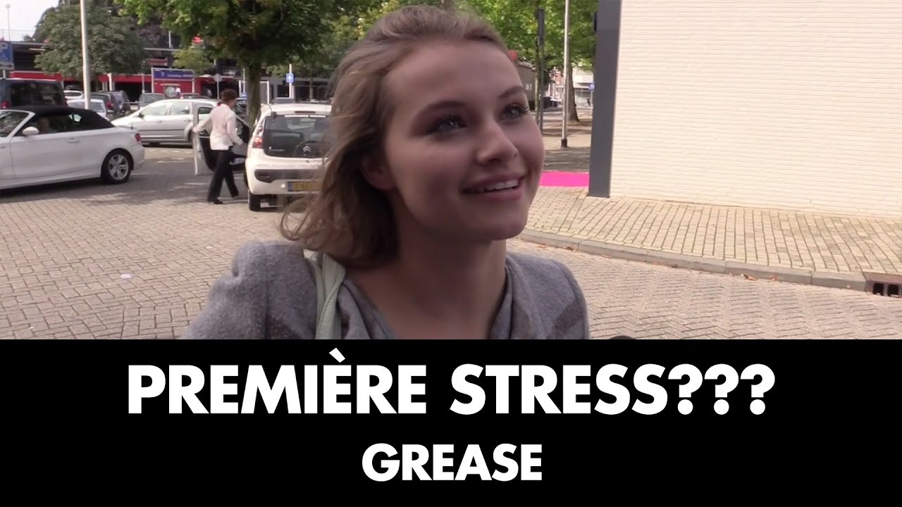 Première - Aankomst castleden | Grease