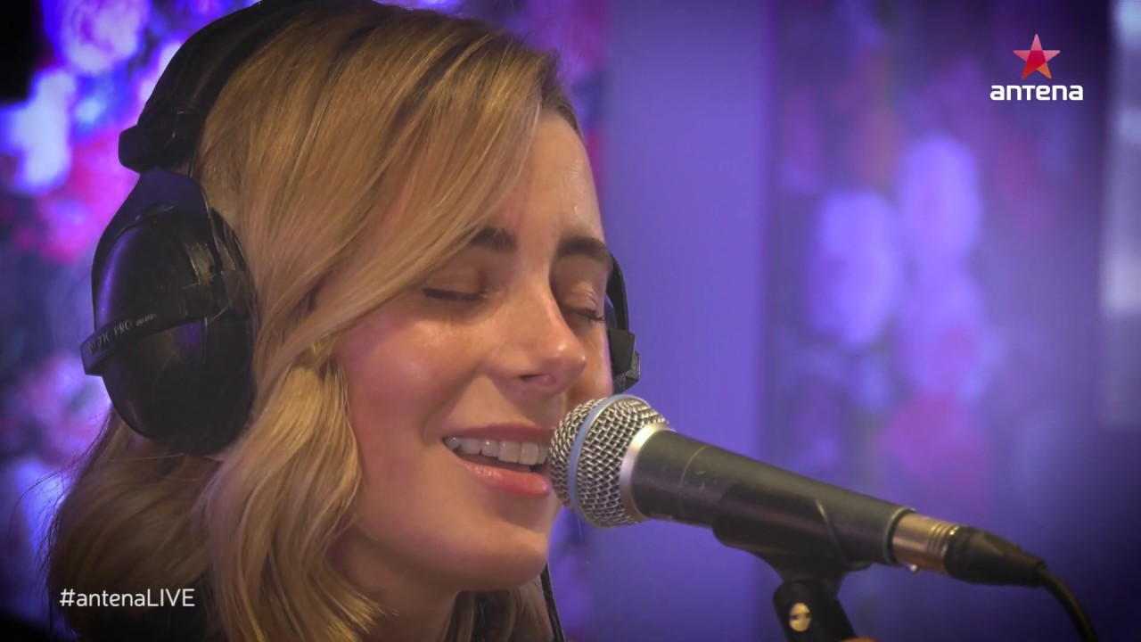 Nika Turković - 