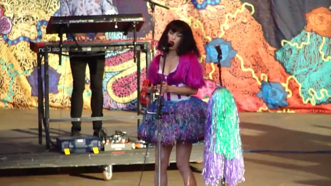 Kimbra - Warrior (Live @ Harmony By The Bay, Shoreline)