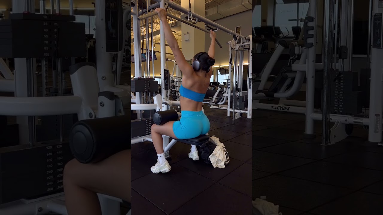 GIRLS AURA 😈 BODYBUILDER AURA 😍 WOMEN BICEPS 💪