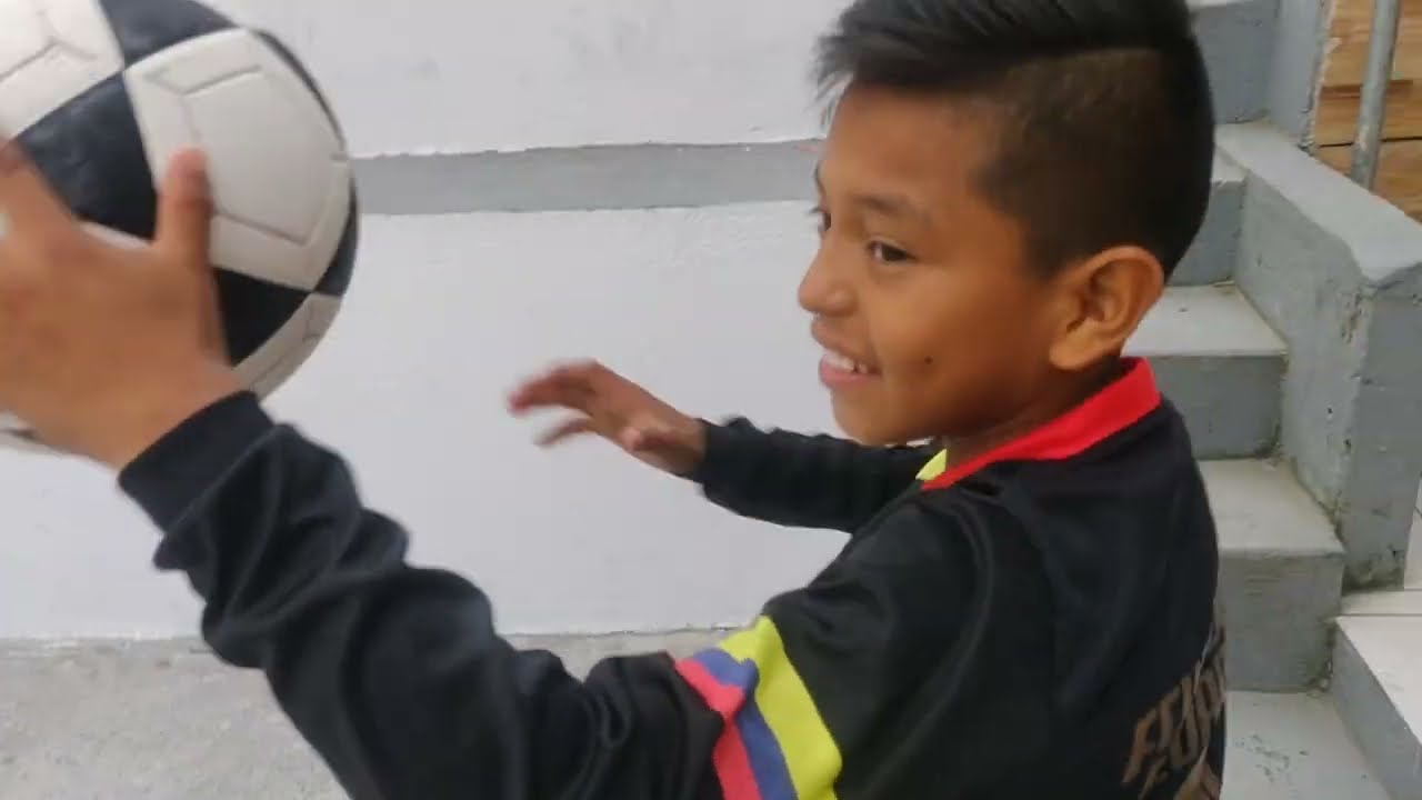 Niño de 12 años sorprende al mundo Ecuavoley en Rio Verde