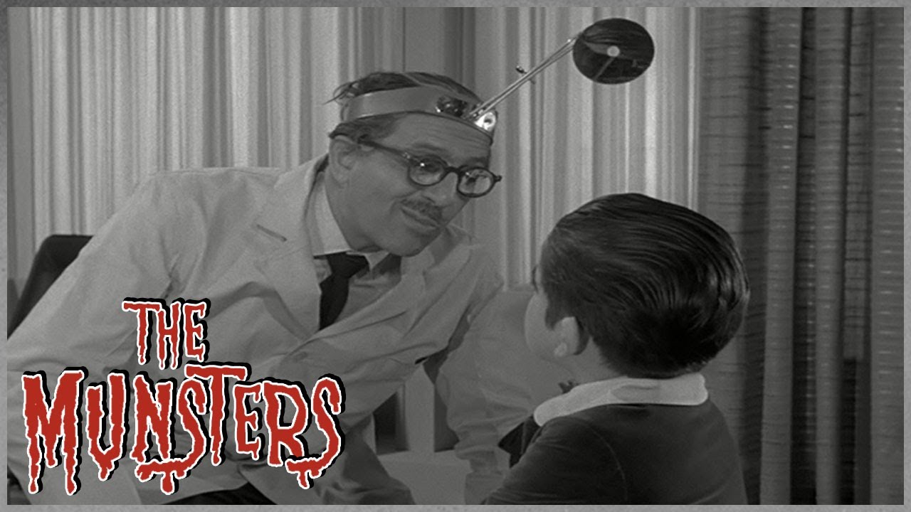 Eddie Needs His Tonsils Out | The Munsters