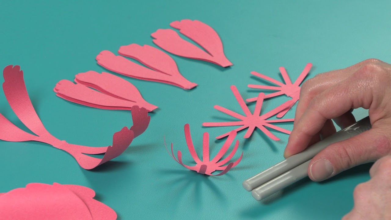 How to Make a Large Paper Peony - Sizzix