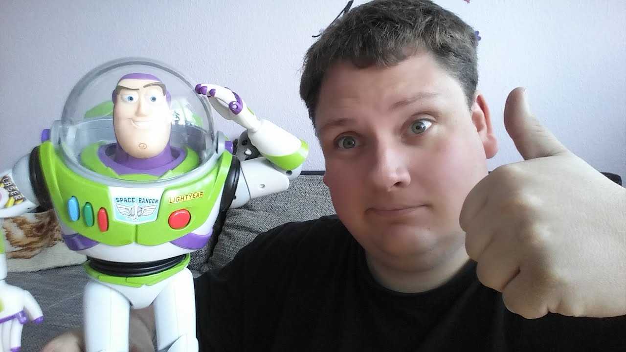 Toy Story Captain BUZZ Lightyear (Signature Edition) REVIEW
