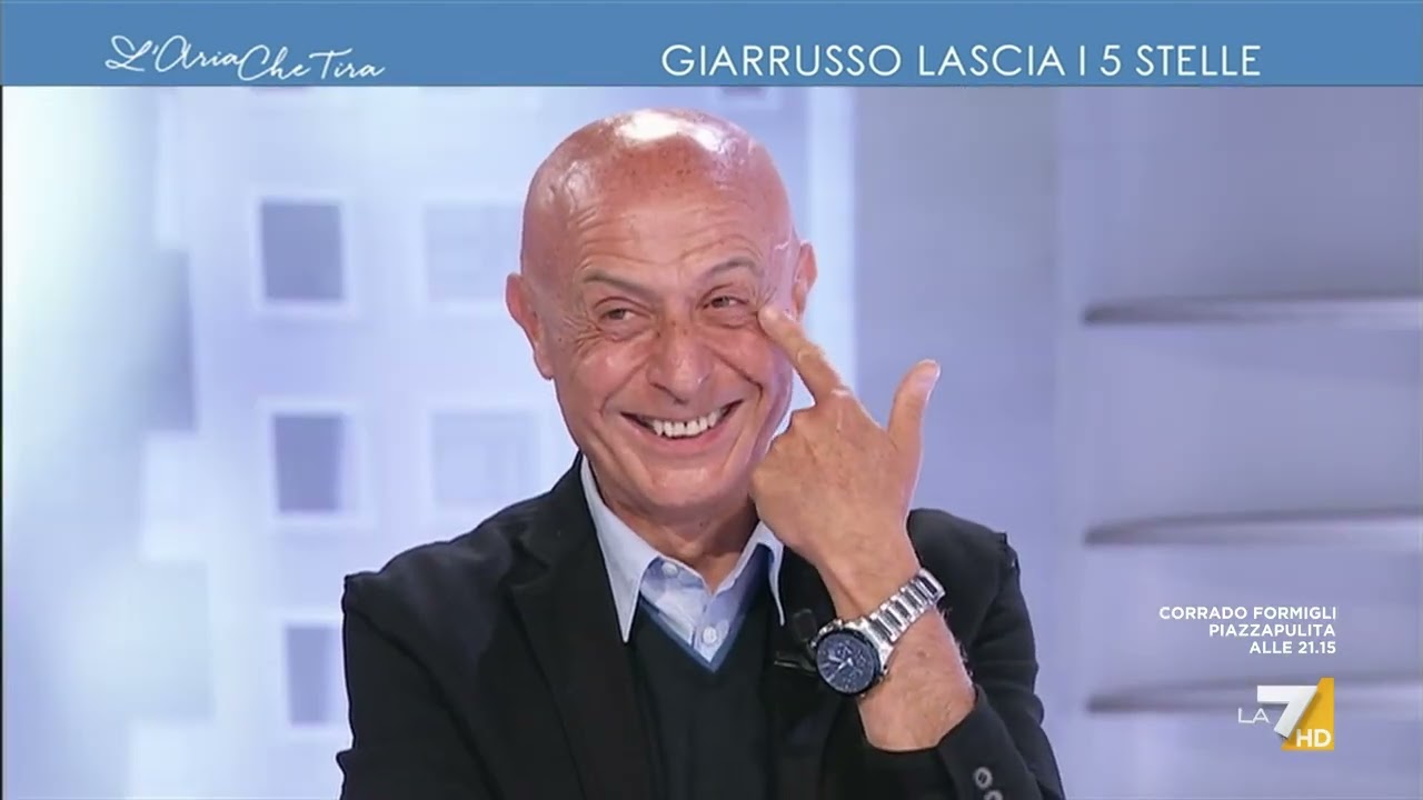 Dino Giarrusso lascia il M5S e annuncia una querela contro Giuseppe Conte: 