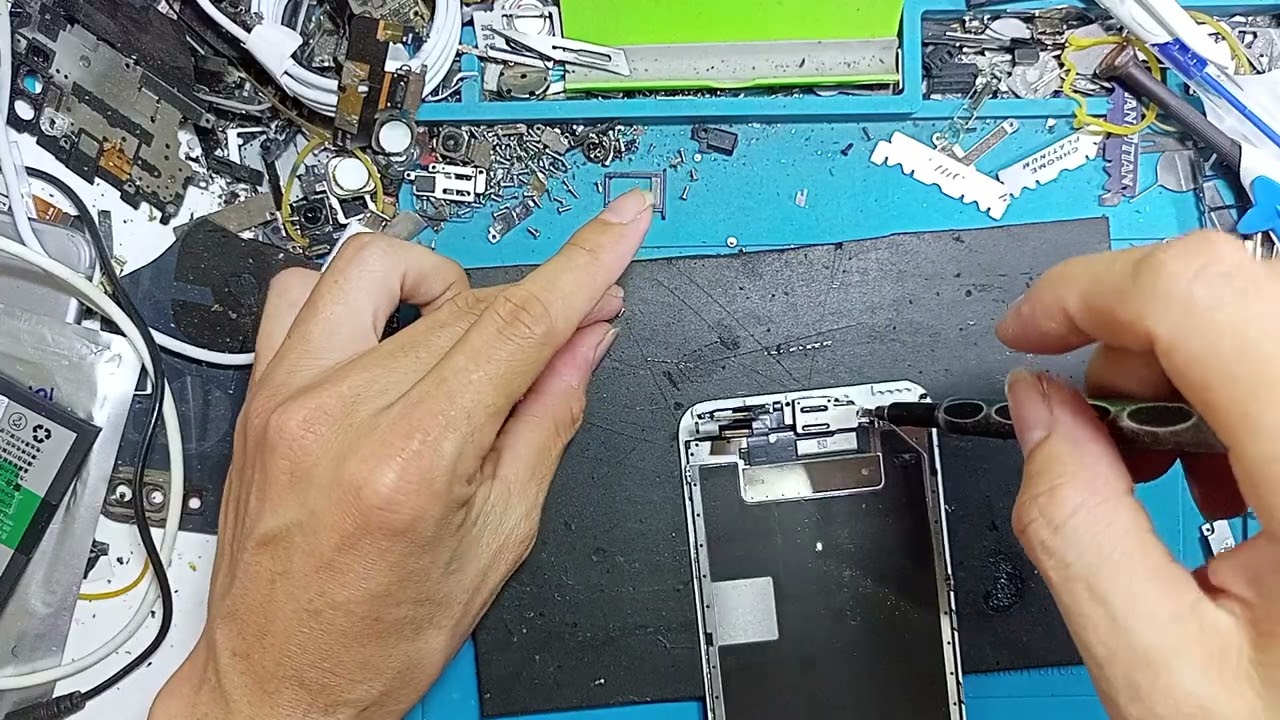 Thay màn hình iPhone 6splus zin máy