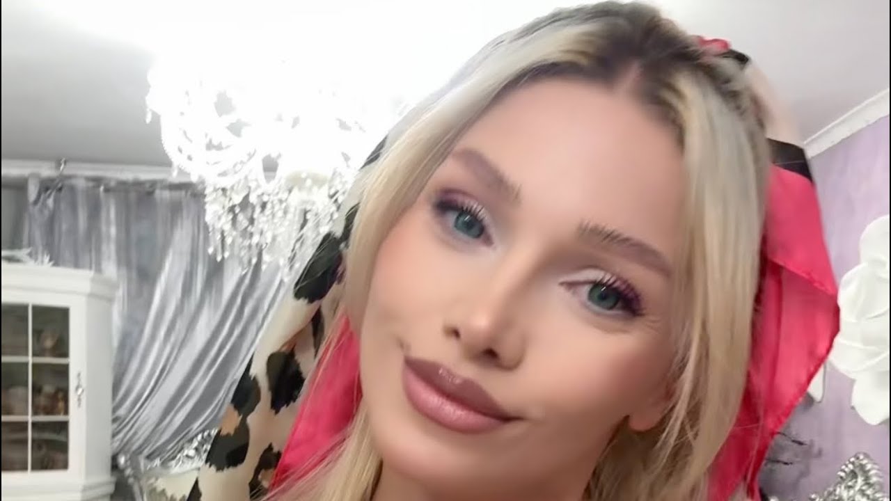 Layla Karysia is live
