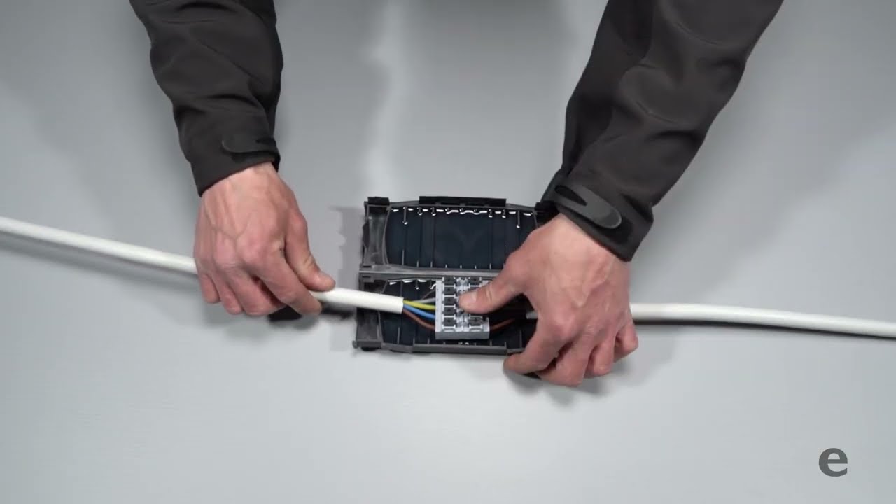 EVO 04 – IP68 gel insulated joint for five-cores straight connections – Etelec Italia