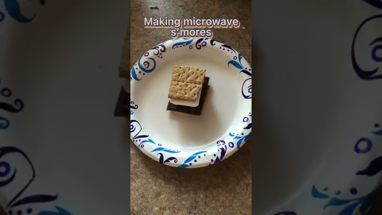 Making Microwave S&rsquo;mores