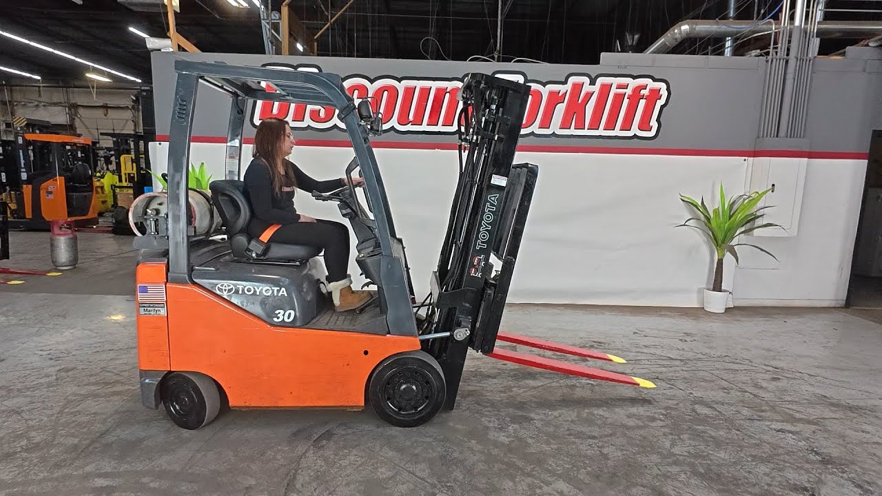TOYOTA - 3,000lbs - LP (Propane) -  #0964 - Forklift for Sale