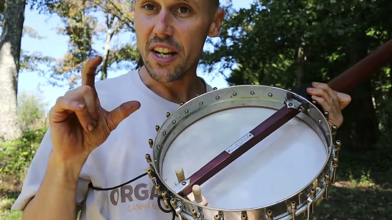 Banjo Mute by Joel Hooks