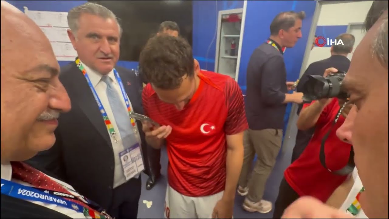 Cumhurbaşkanı Erdoğan'dan A Milli Takım’a tebrik telefonu