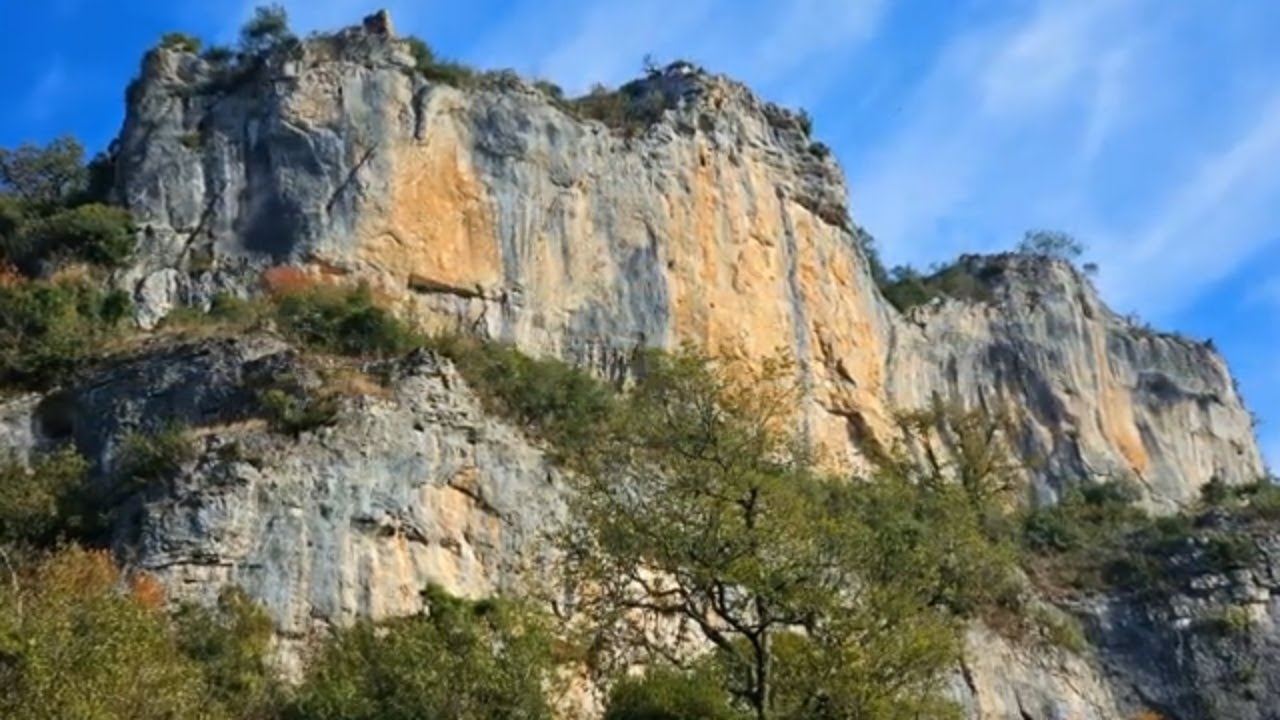 Marcilhac sur Cele, to Sauliac, France (Pt.1) (20 Day 17 )