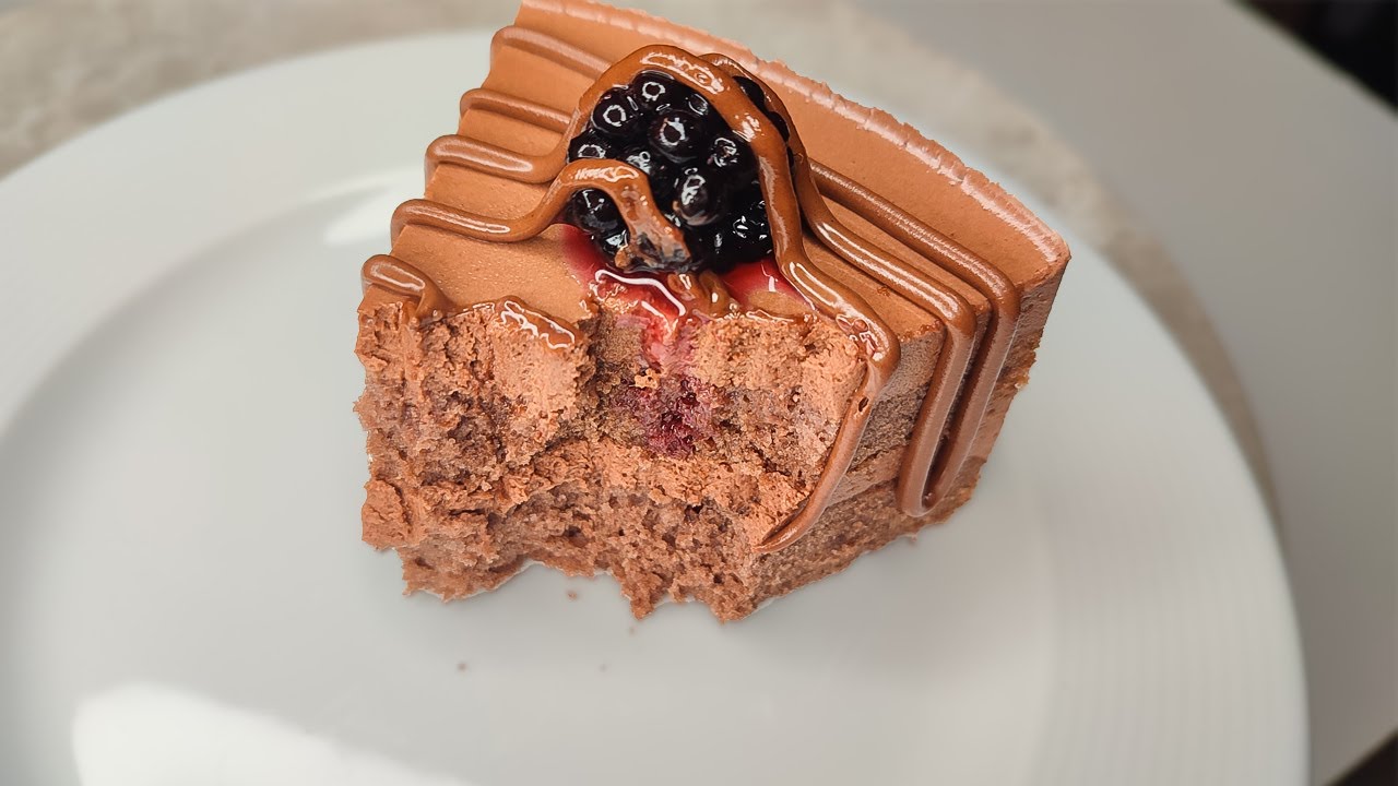The Secret to Bakery Quality Chocolate Mousse Cake Revealed | راز کیک موس شکلاتی کافه ای لو رفت
