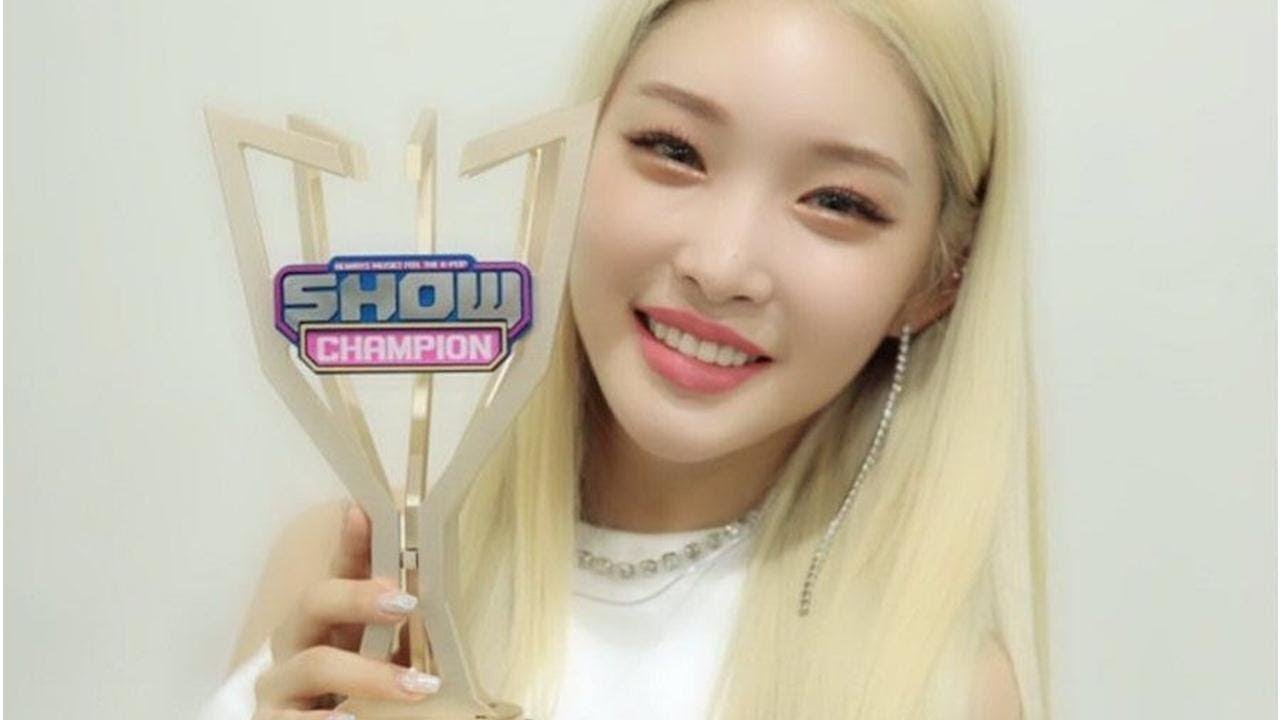 Watch: Chungha Wins With &ldquo;Snapping&rdquo; On &ldquo;Show Champion&rdquo;; Performances By Leo, (G)I-DLE, Stray Kids...