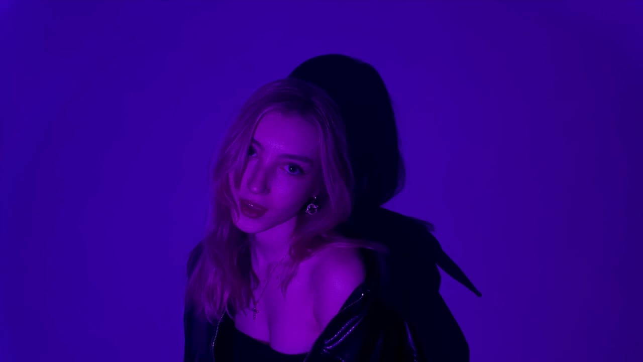 Melisa Bridget - Bad Guy