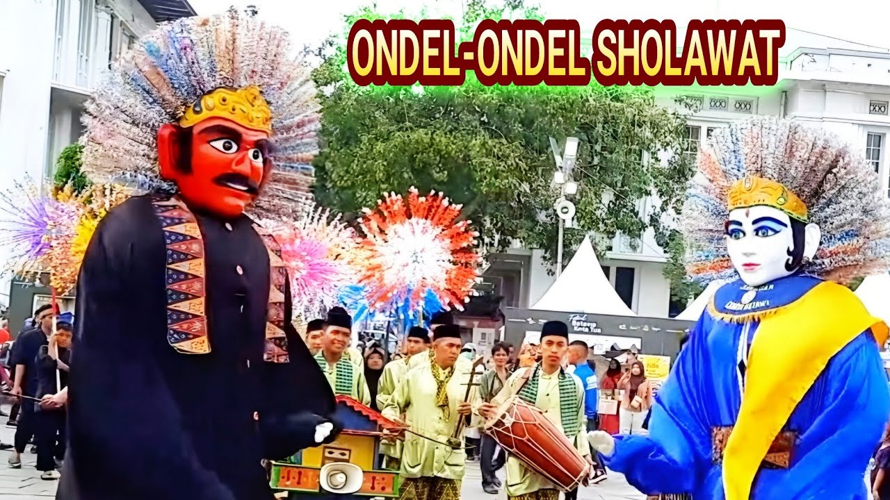 Ondel-ondel Sholawatan di PRJ dan Kota Tua | Ondel ondel Betawi Lucu