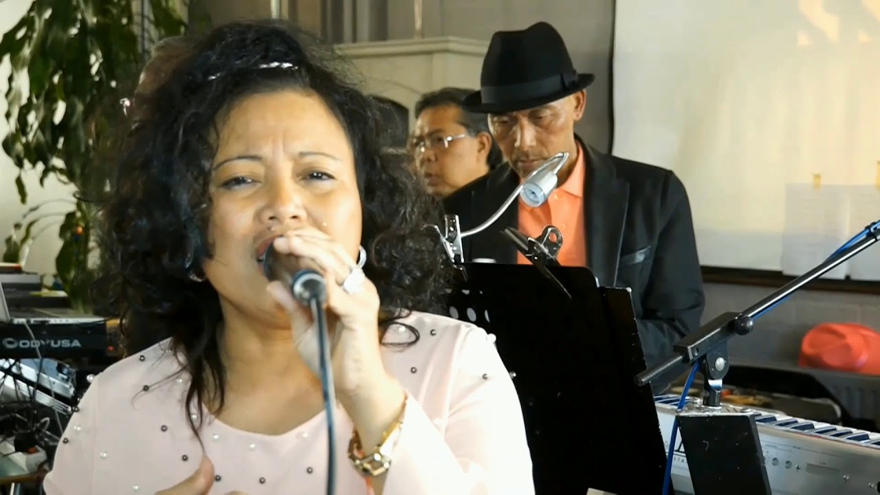 Wonnie Wirokromo: mpeg 4  Unchain Melody
