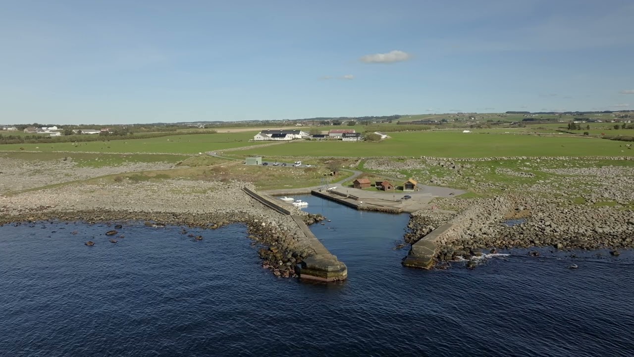 Storm Cabin & The Lantern: Exploring Norway's Coolest Coastal Rest Stop, Madland Havn