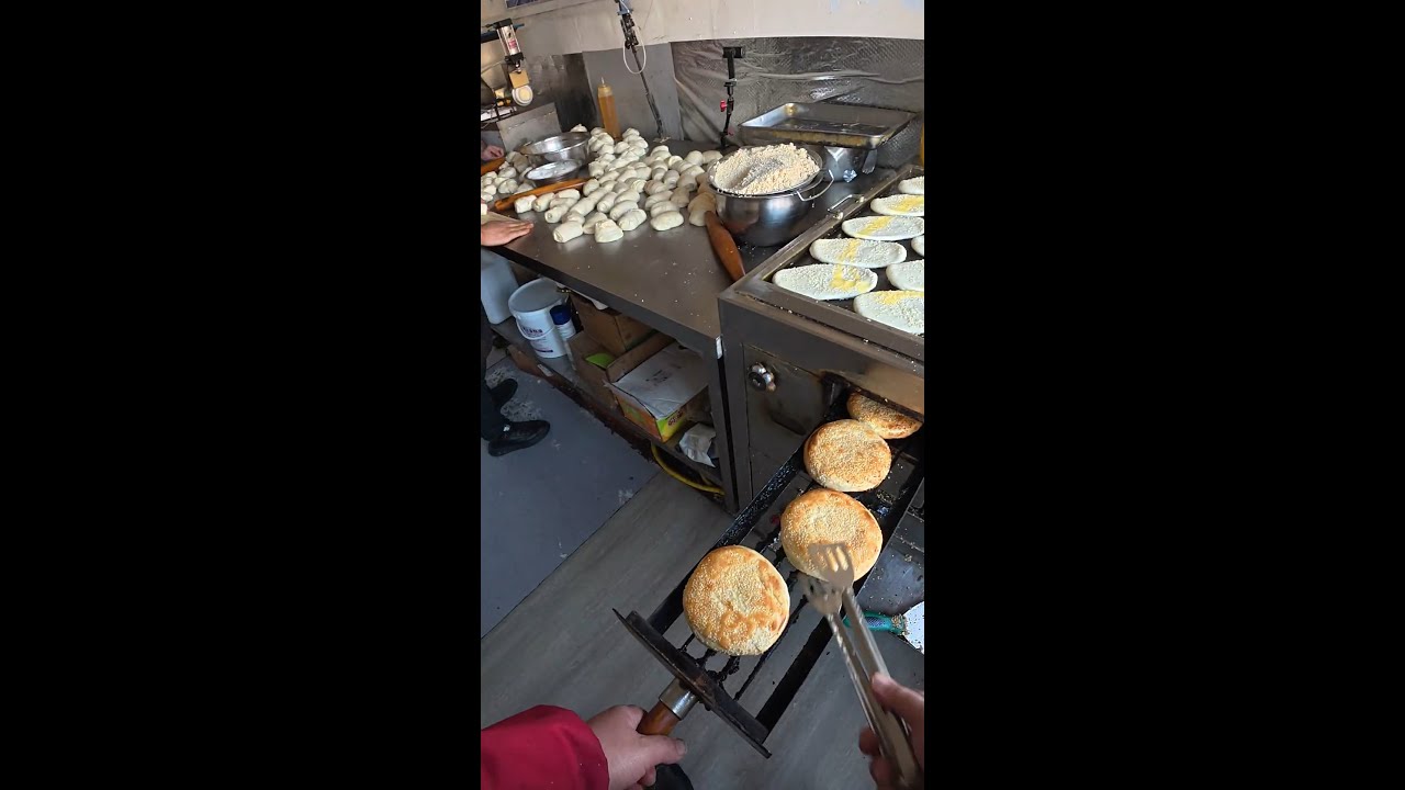 🔴 LIVE: Freshly Baked Sesame Flatbread in China | Street Food POV in Action