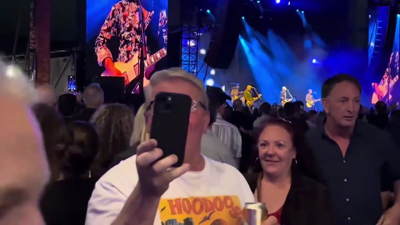 Hoodoo Gurus Live @ The Barracks 2025-09-19