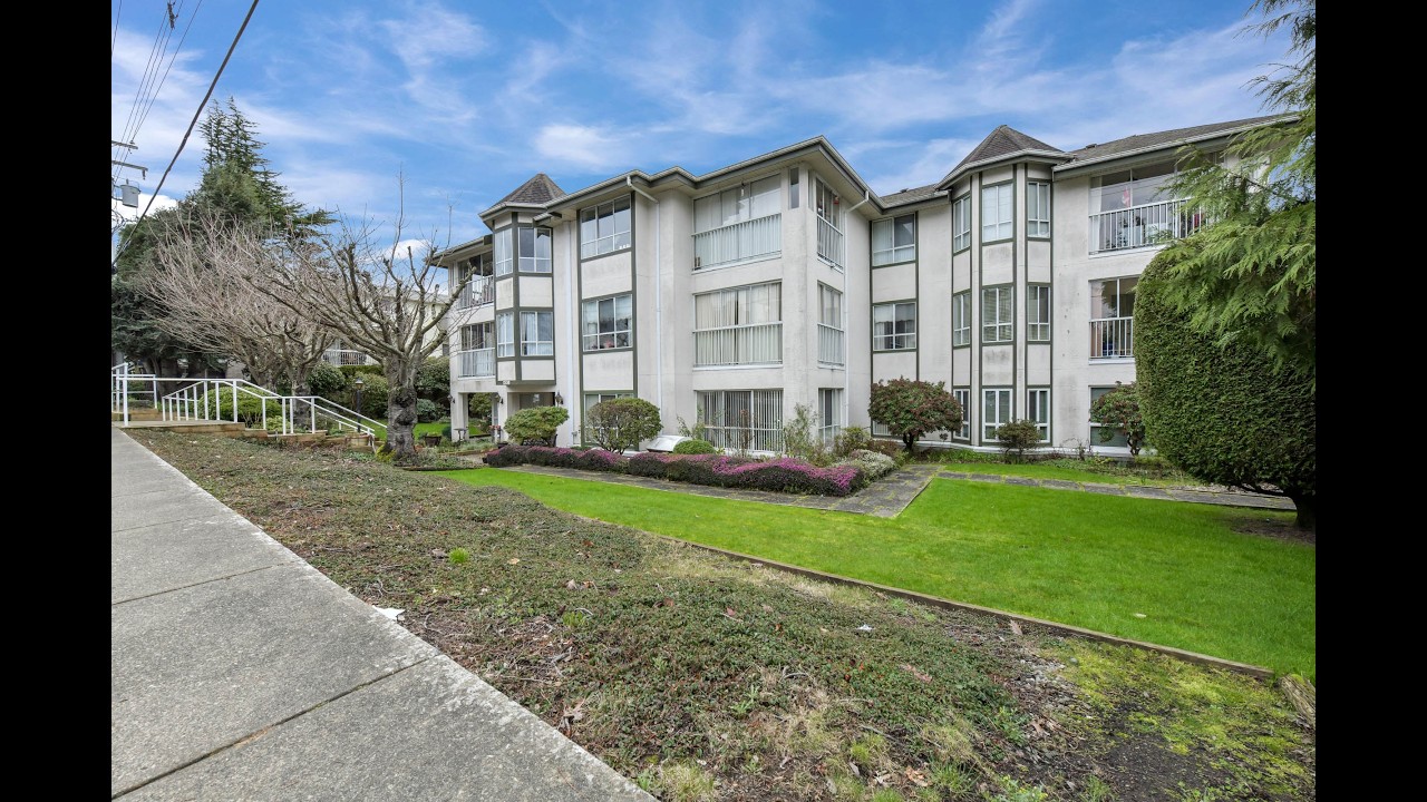 For Sale: #303 15130 Roper Avenue, White Rock - MLS# R3091750 - Cindy Poppy