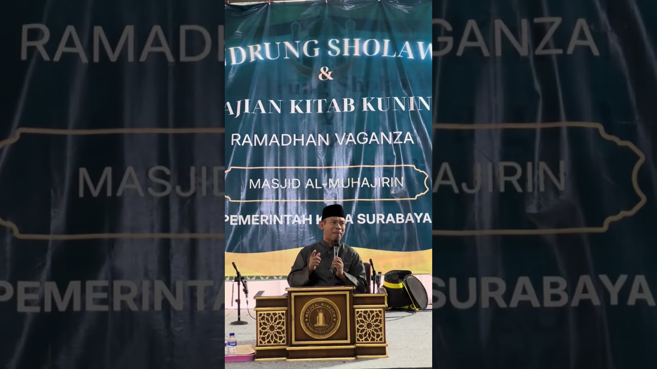 Kajian menjelang buka puasa oleh Dr.shobikhul qishom 