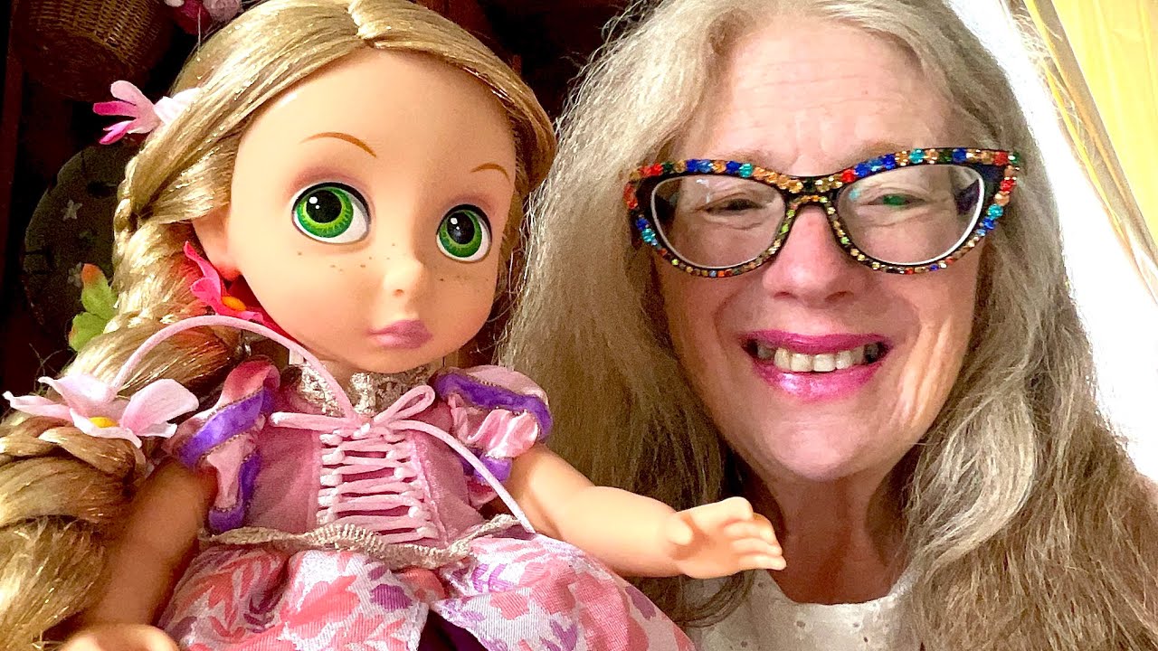 ASMR  (Gentle Soft Spoken)  Darling Disney Animators Collection Special Edition Rapunzel Doll