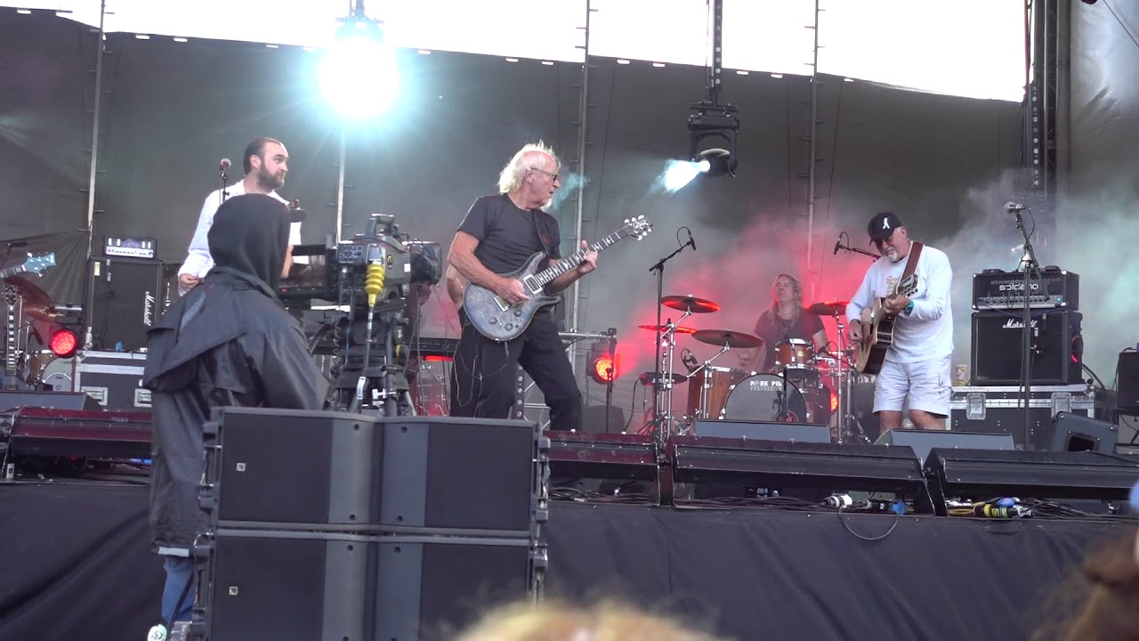 Martin Barre Band (w/ Clive, Dee, Peggy, Gerry): 