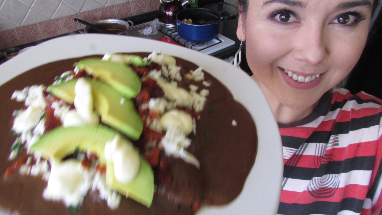 Enfrijoladas con chorizo/Marisolpink