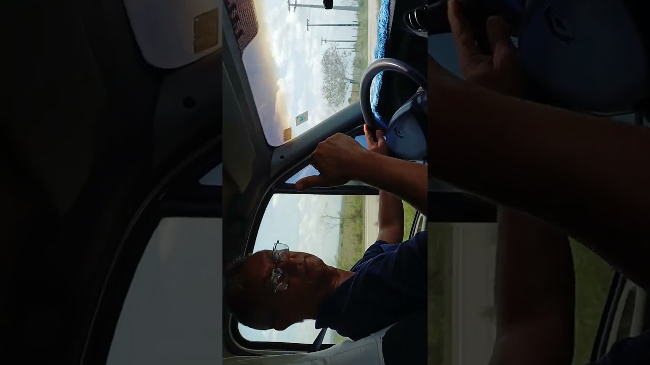 Hitalo boy na estrada   comigo  de Renault Master 
