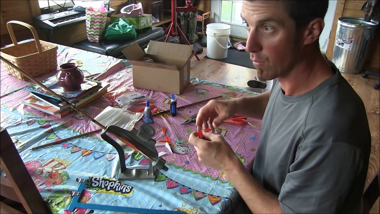 How to splice feathers : fletch custom arrows