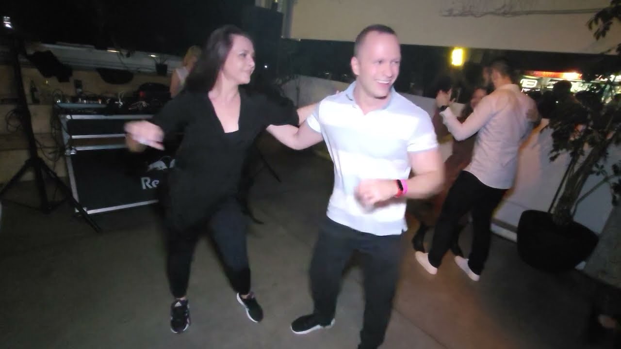 Artur Bystranowski & Olga Bystranowska | Salsa Cubana at Hala Lipowa party, Krakow