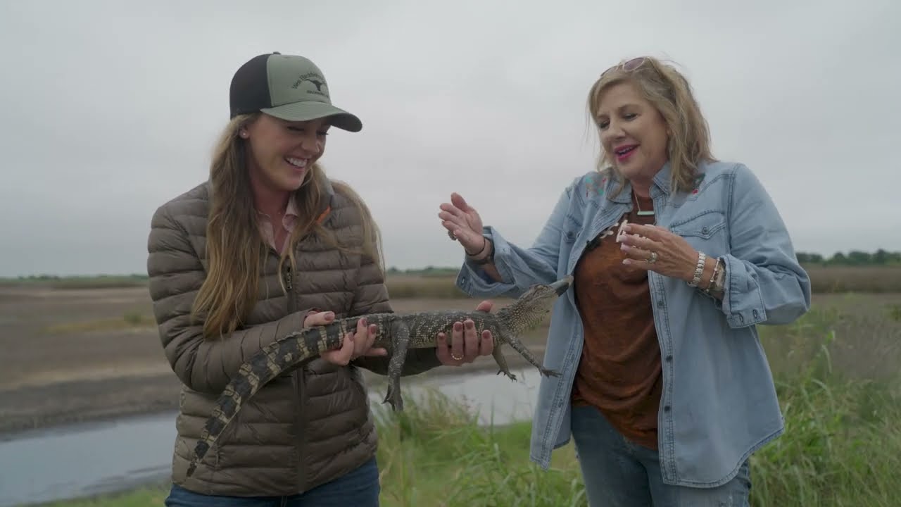 SNEAK PEEK: Family Dinner with a Louisiana RanchHER