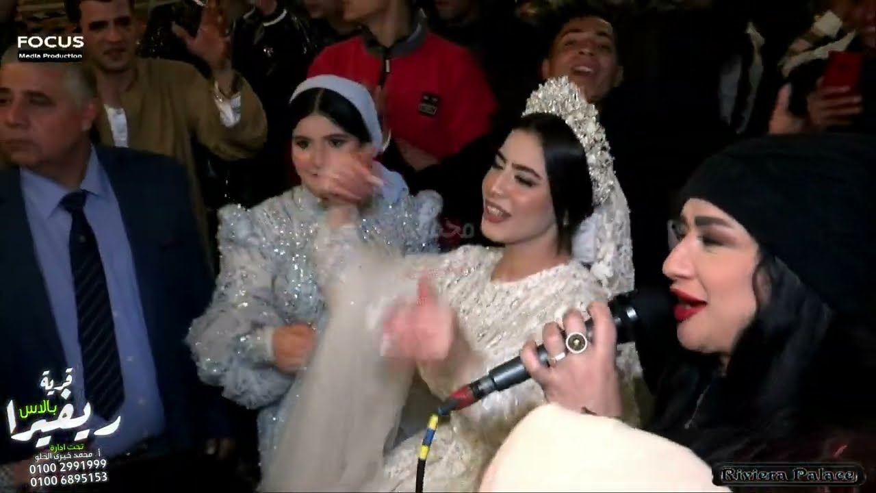 دعاء روشان بتغني مع العروسة فرحانة