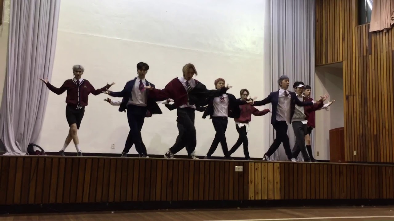펜타곤(RUNAWAY) 직캠
