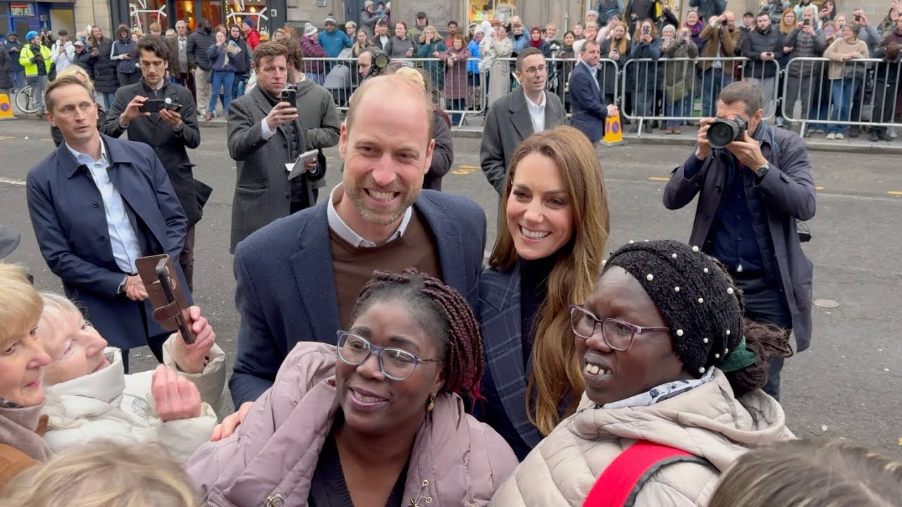 Princess Kate Sweetly Hugs Prince William! A Moment That Will Melt Your Heart ❤️ 