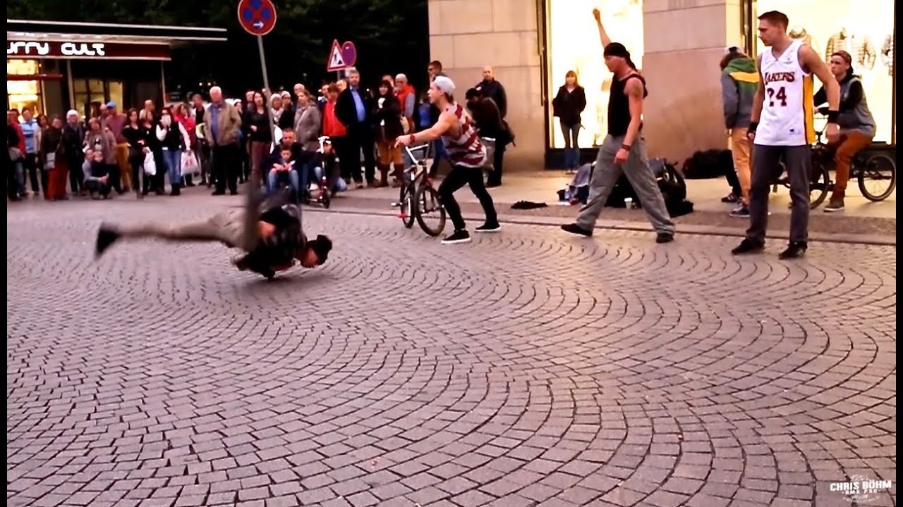 BMX vs. Breakdance Street Show Leipzig by Chris Böhm