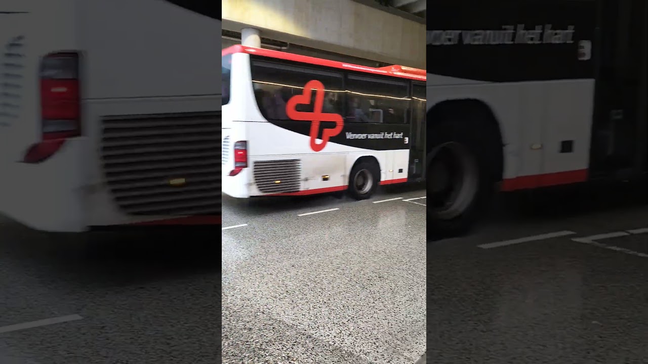 Syntus Lijn 106 ri Gouda vertrekt Utrecht Jaarbeurszijde (D) #syntus #utrecht