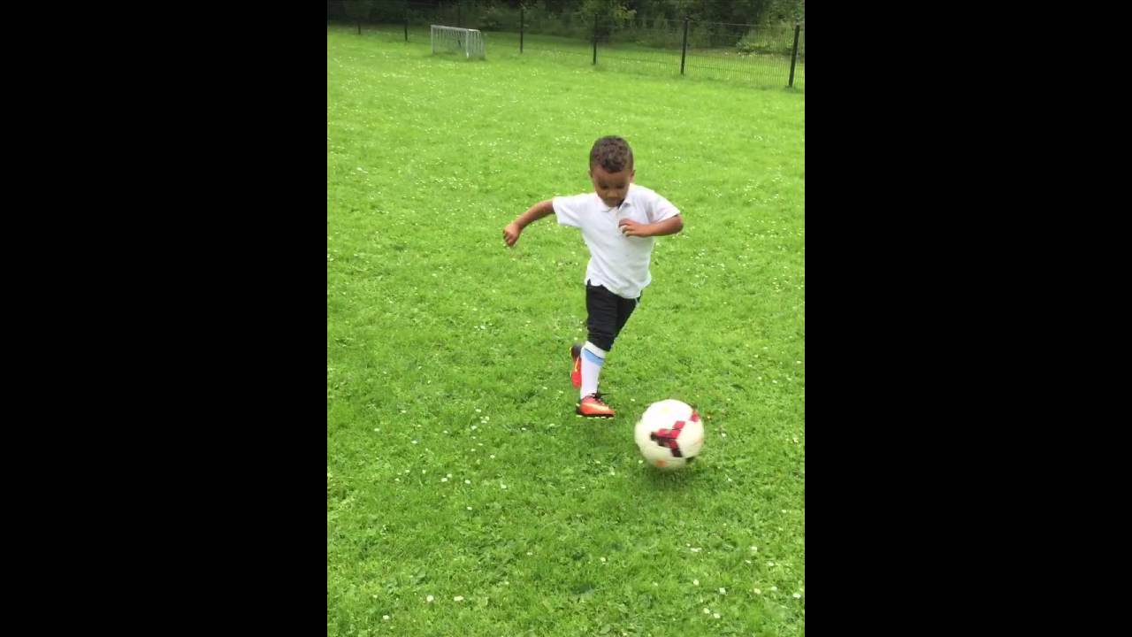 Keyaro thats my boy !!! Broederliefde ⚽️⚽️