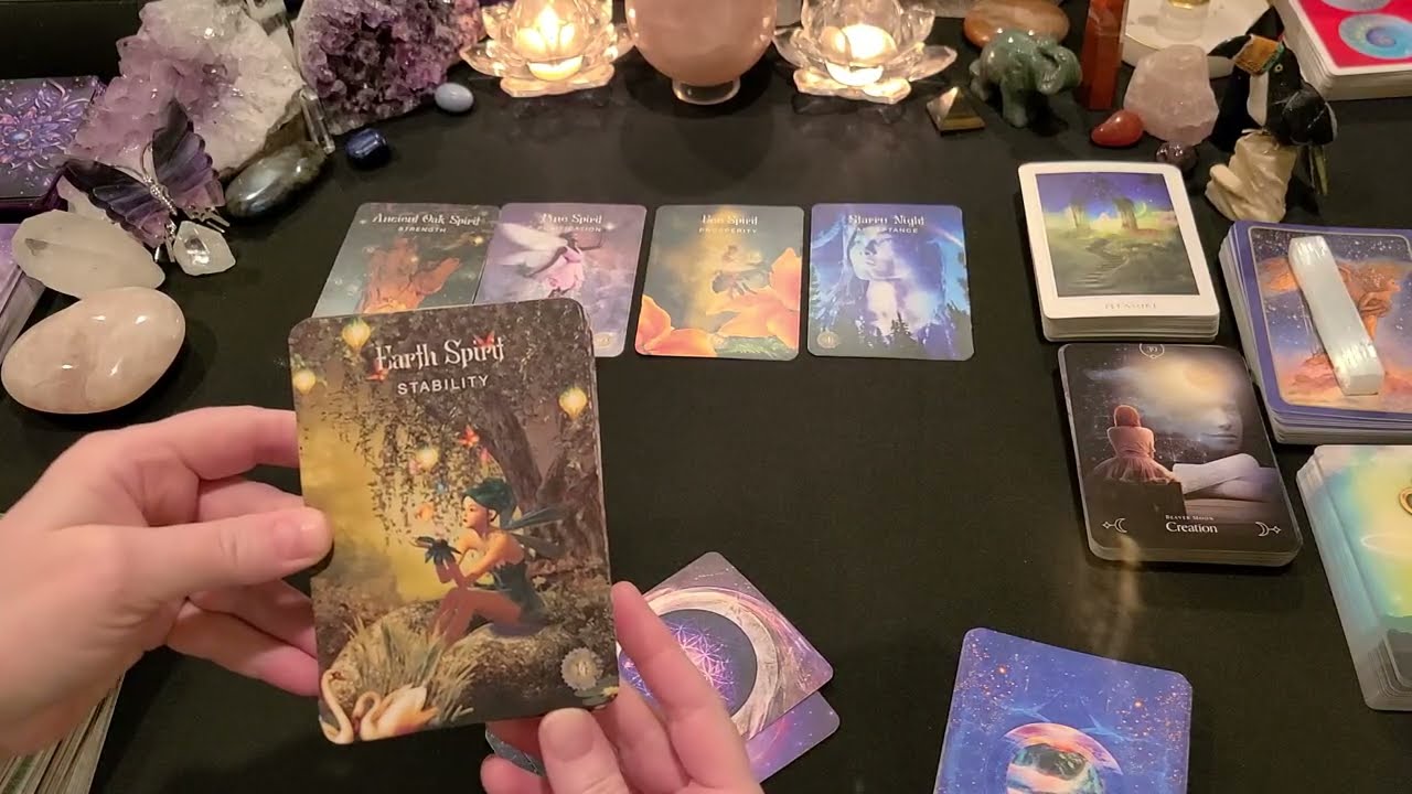 PICK A CARD - New Moon in Capricorn Reading